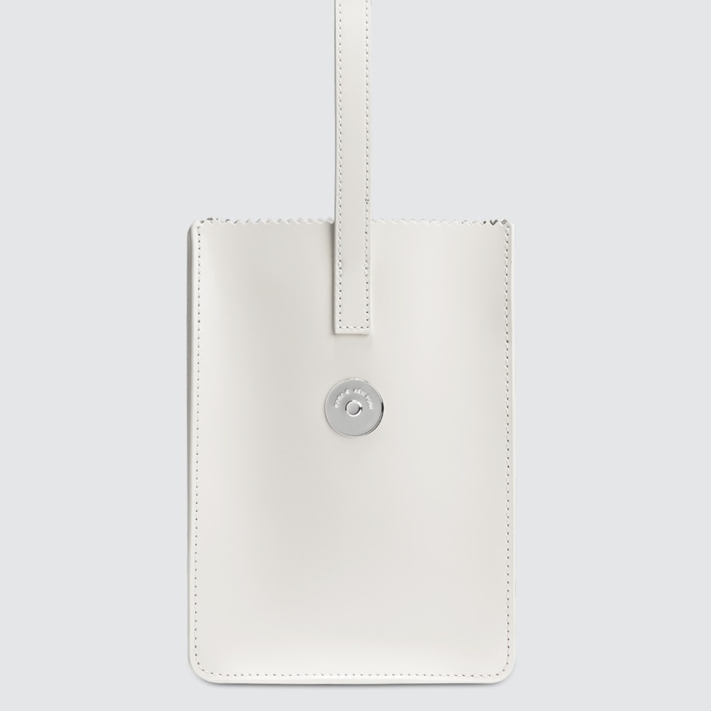 Kara White Pinch Wristlet